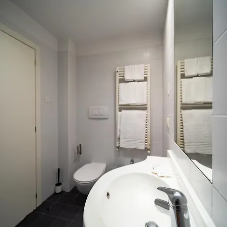 فندق Trieste 4*
