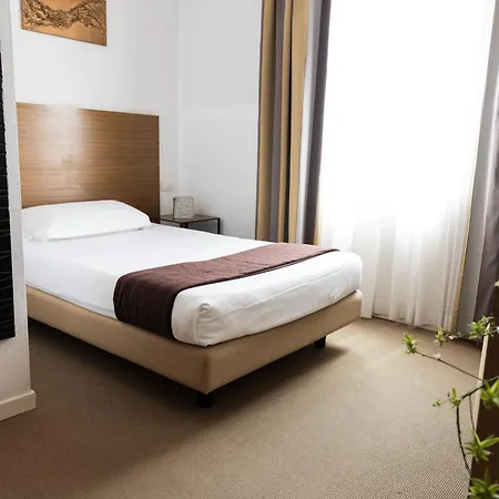 Trieste 4* Римини