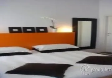 Trieste 4* ريميني
