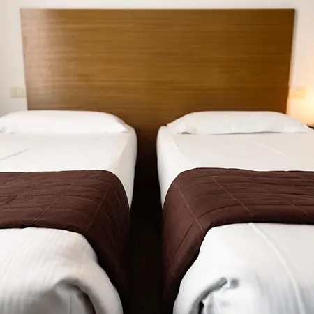 特瑞埃斯特酒店 酒店 里米尼