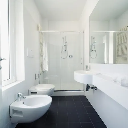 特瑞埃斯特酒店 酒店