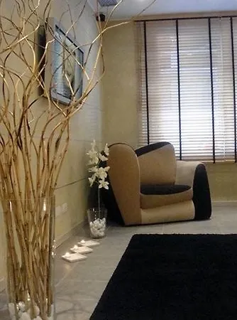 特瑞埃斯特酒店 里米尼