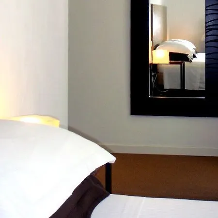 特瑞埃斯特酒店 里米尼